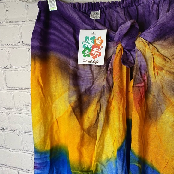Island Style wrap tie dye bright colors. One size - Picture 4 of 8